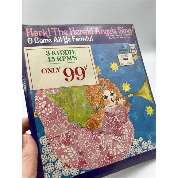 MrPickwick/record 45 RPM /NOS/VtgChristmas:Sealed.Silent Night/Hark The Herald - Picture 4 of 5